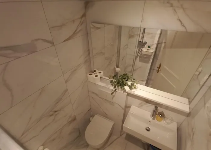 Duplex Panj * كْرانْيِسكا غورا